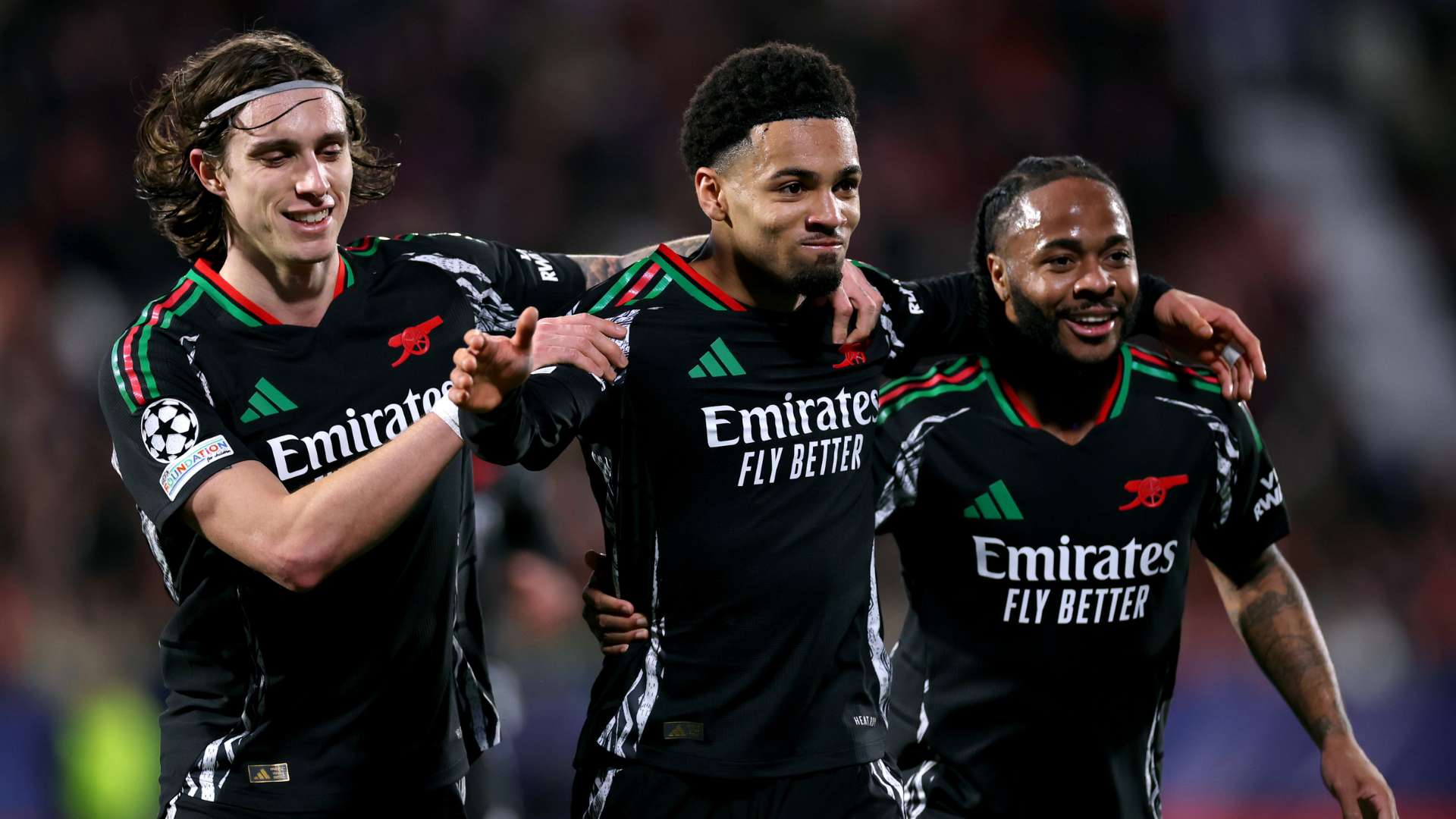 中国男足亚 中国男足亚