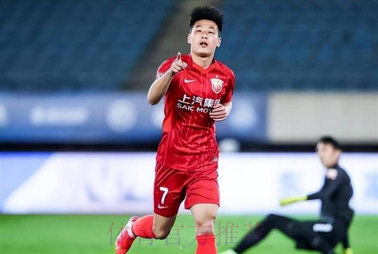 冬训刚一开始，海港就迎来好消息，强过买任何外援，中超卫冕有戏